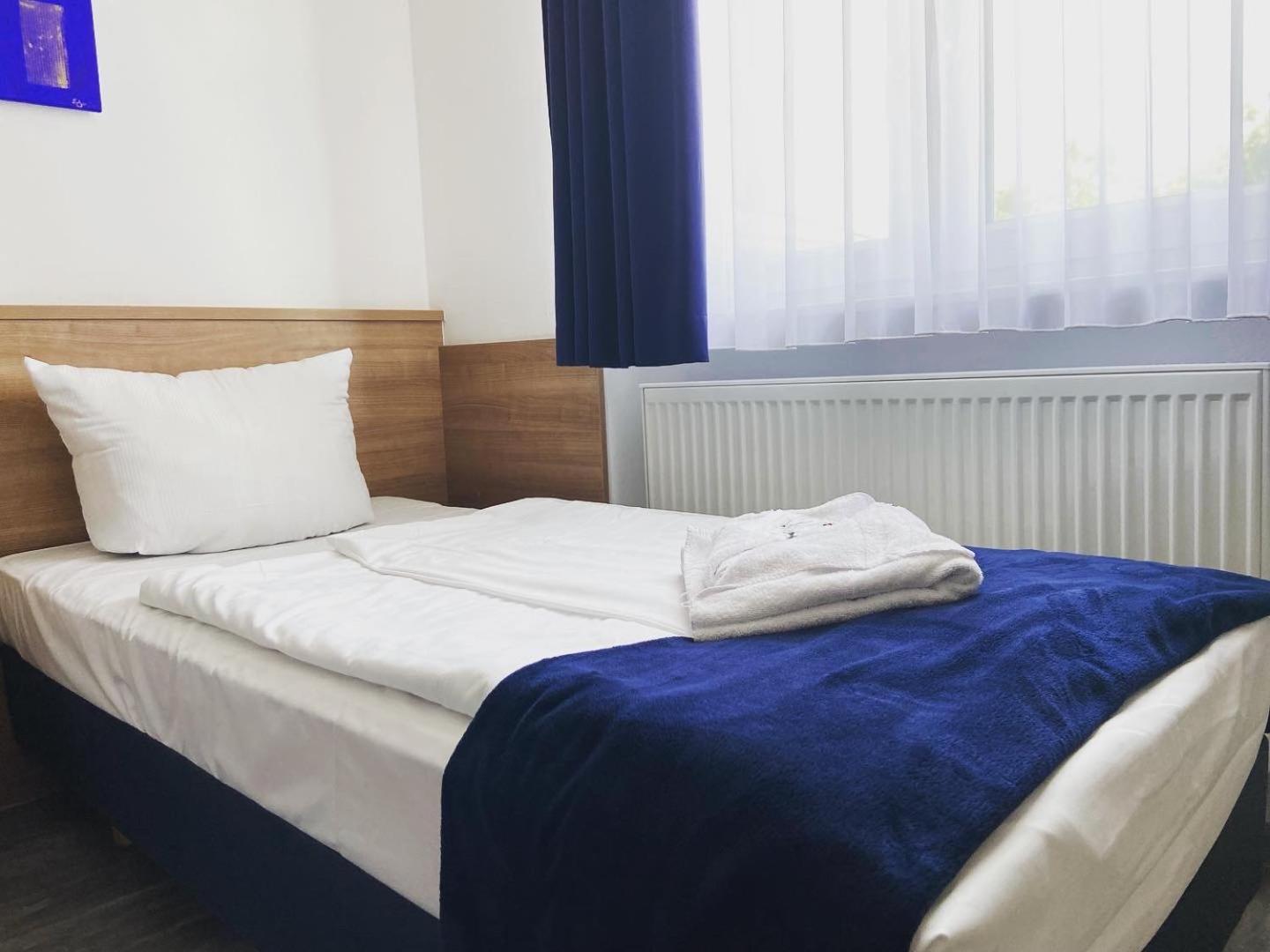 Sunny Hotel Straubing Exterior foto
