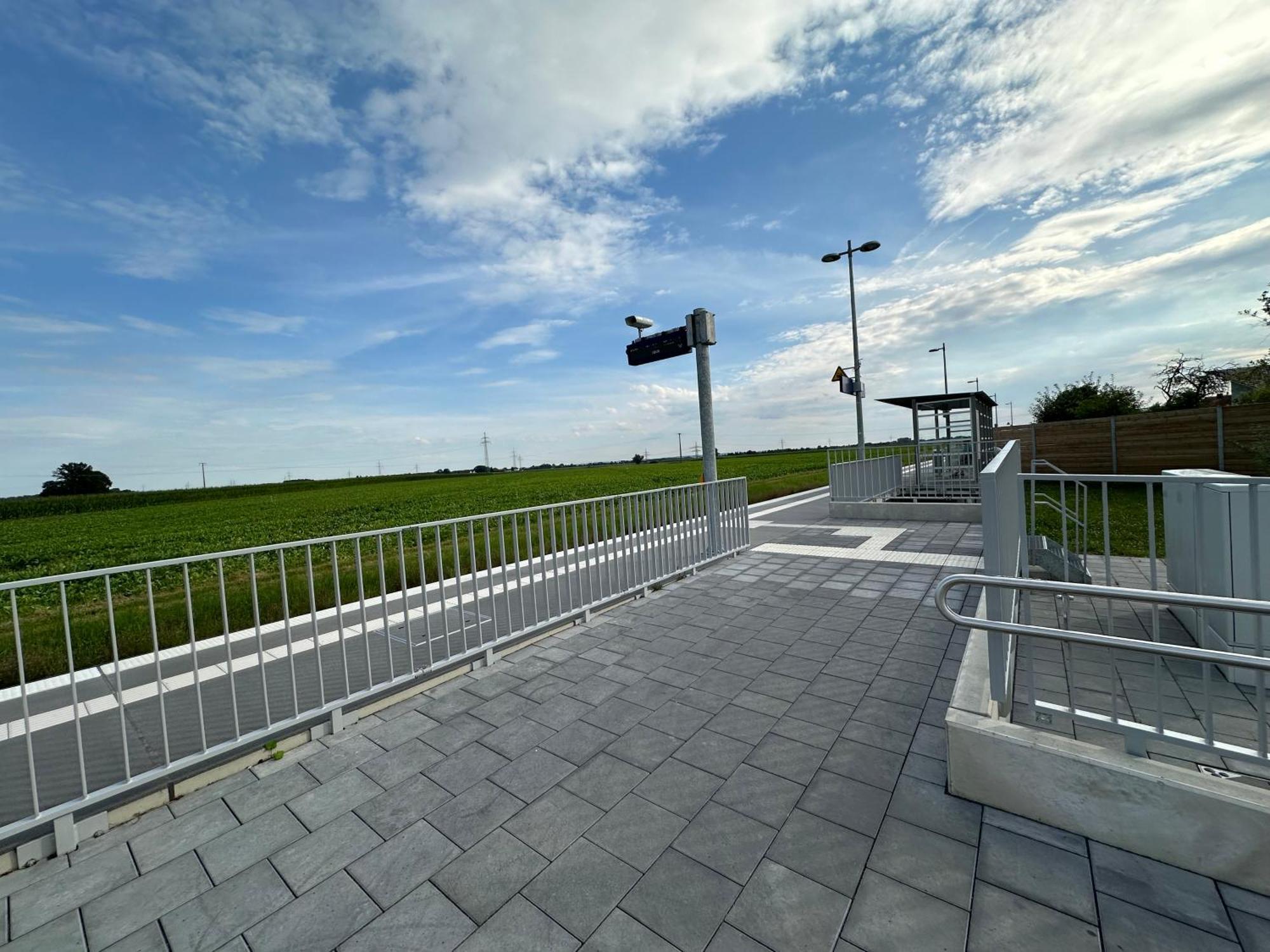 Sunny Hotel Straubing Exterior foto